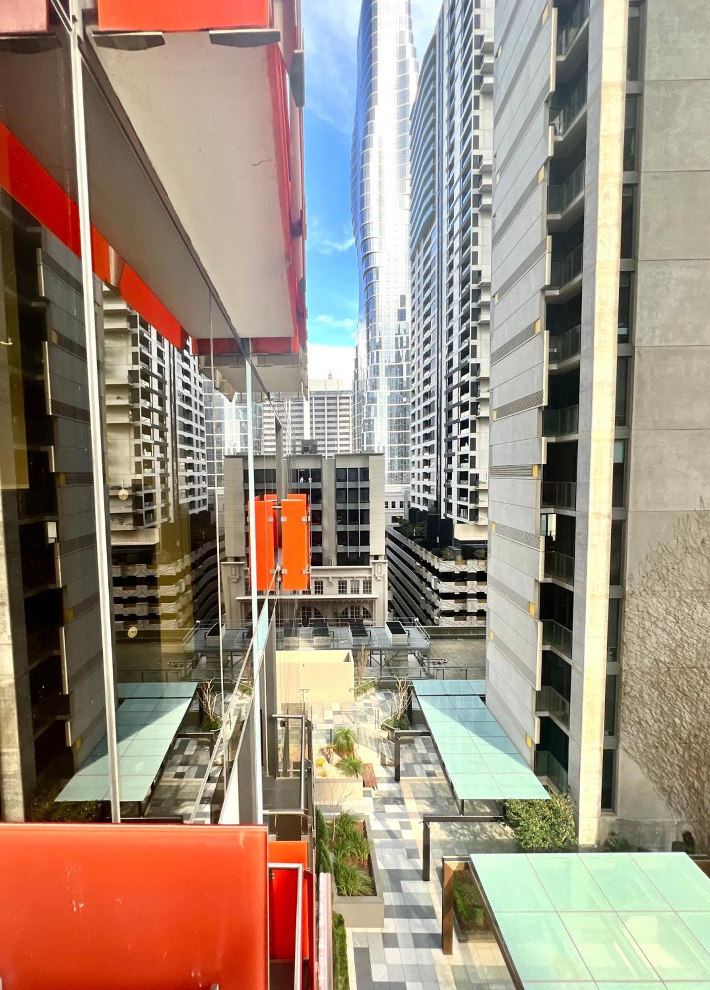 Readyset Apartments At Madison Melbourne Eksteriør bilde