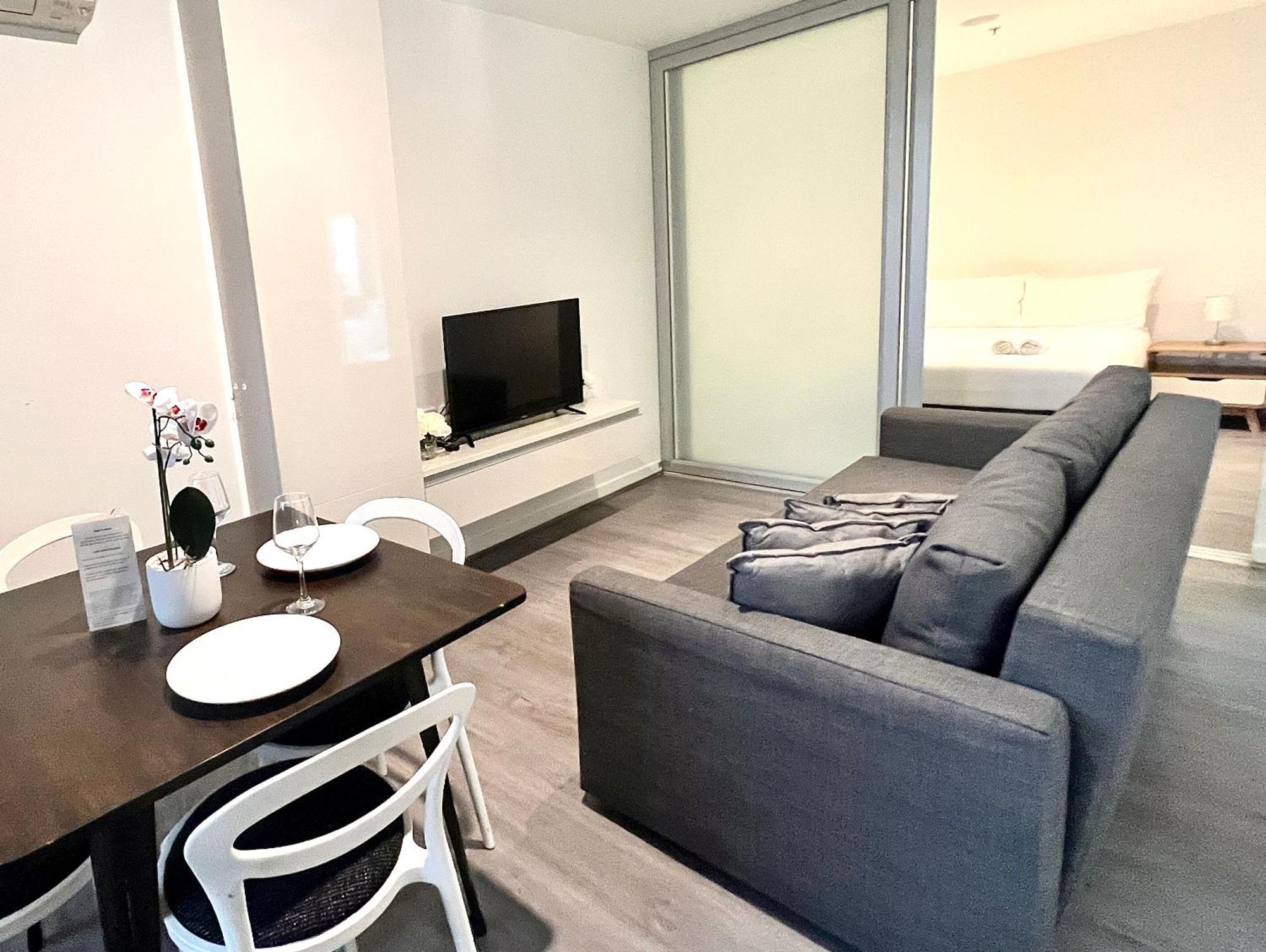 Readyset Apartments At Madison Melbourne Eksteriør bilde